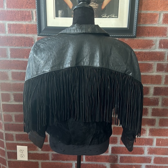 Black Fringe 100% leather jacket - Picture 2 of 2